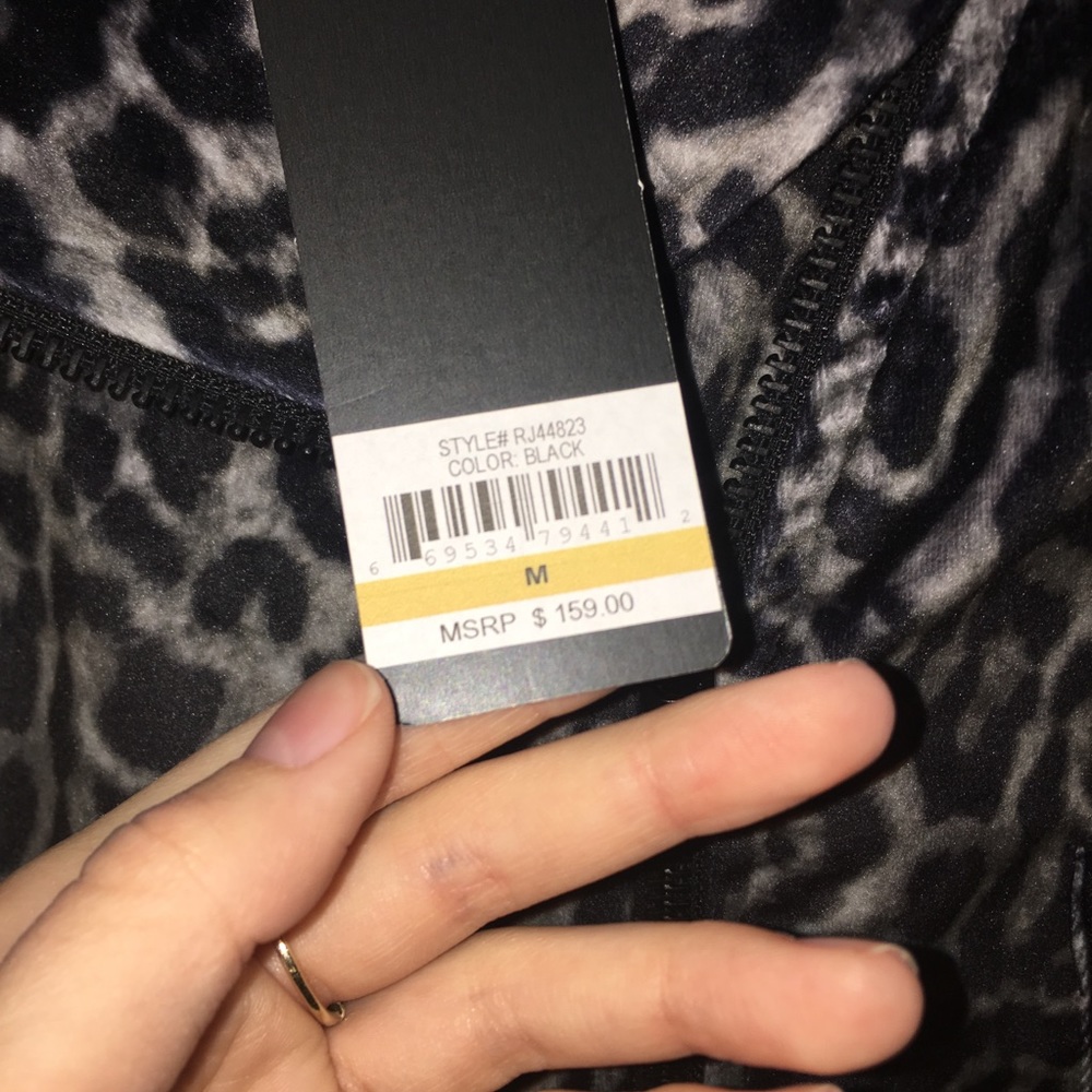 Bebe leopard print jacket - Picture 7 of 7